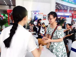 曲水流香·百家茶會——湖南茶業博覽會龍潤百家茶品牌禮儀服務全記錄